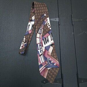 Marina du Carrara UpBeat Musical themed tie